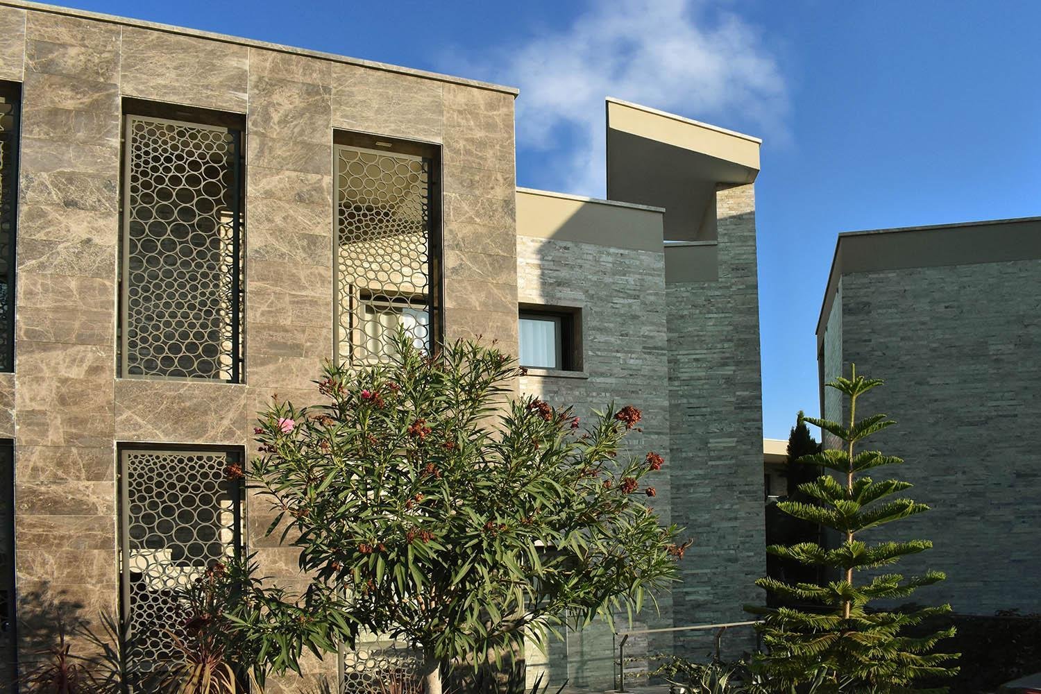 Designer Villa Fassade – modernes Wohnkonzept
