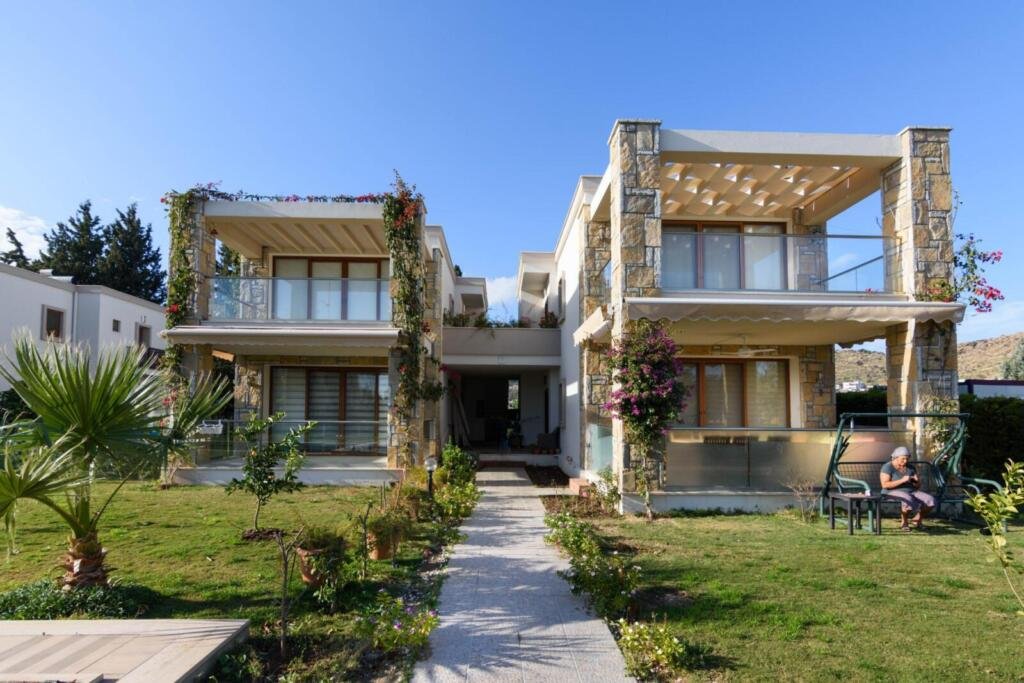CITRON Naturstein-Villa in Bodrum Ortakent – Premium Wohnkonzept